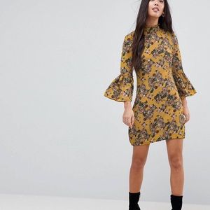 Women’s petite dress